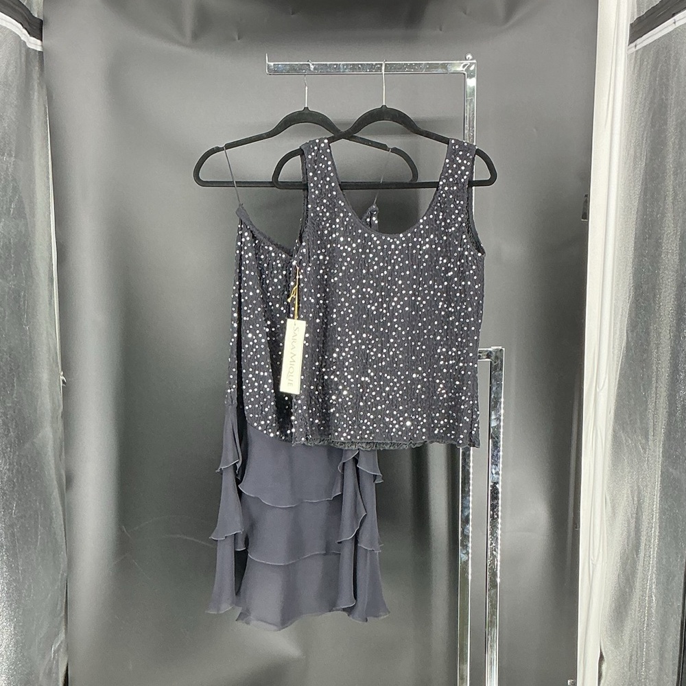 Elegant Black Sleeveless Wedding Dress